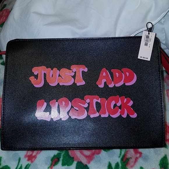 Victoria Secret makeup bag and 3 prs of Med pantie - Picture 3 of 7